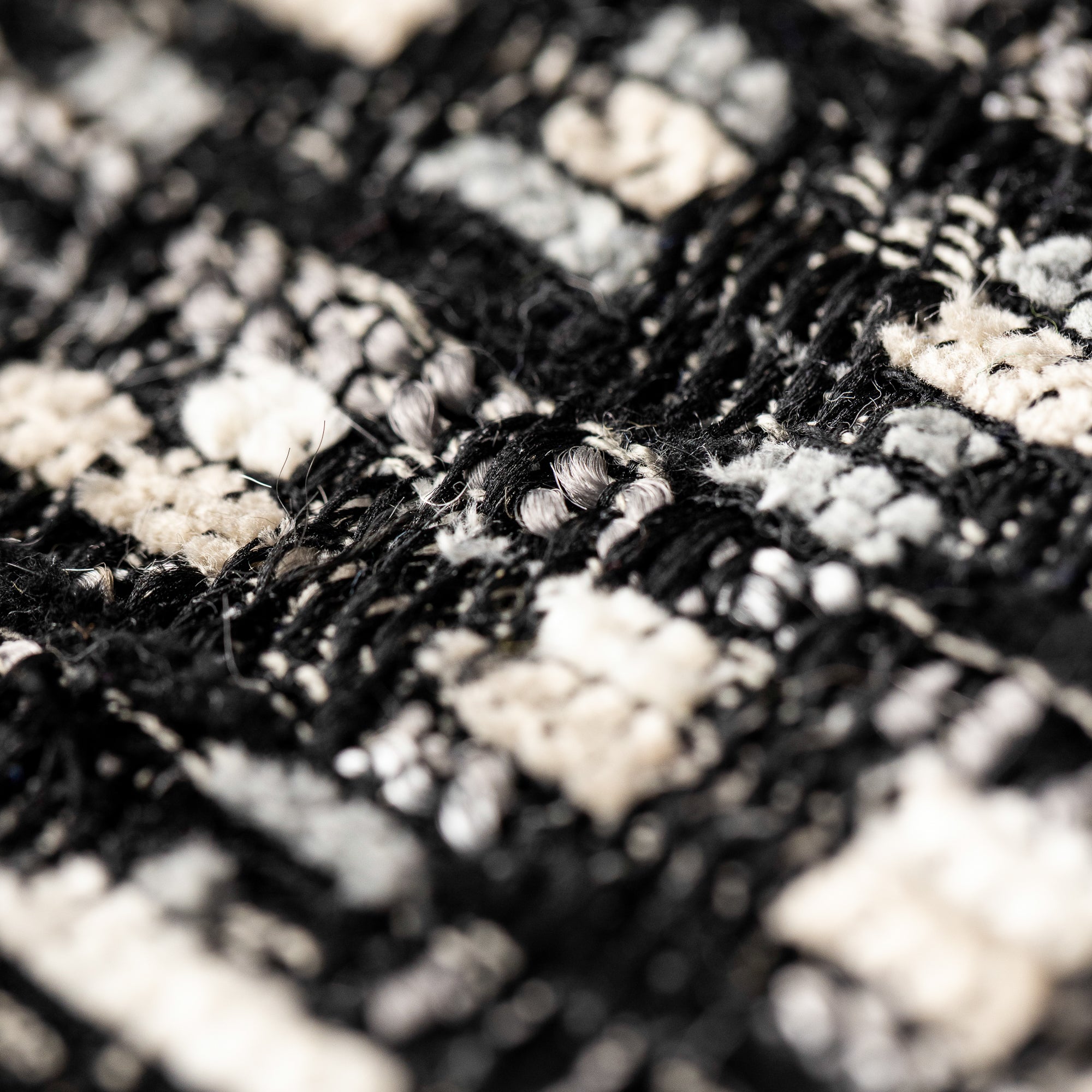 Channel Noir | 12"x20"