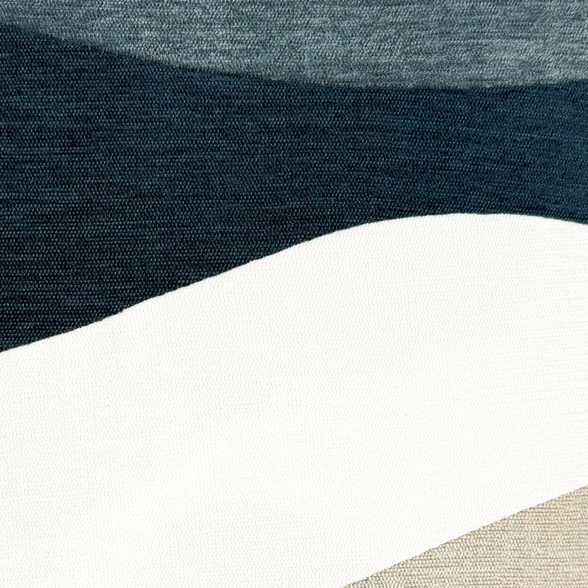 Contour Indigo | 20"x20"