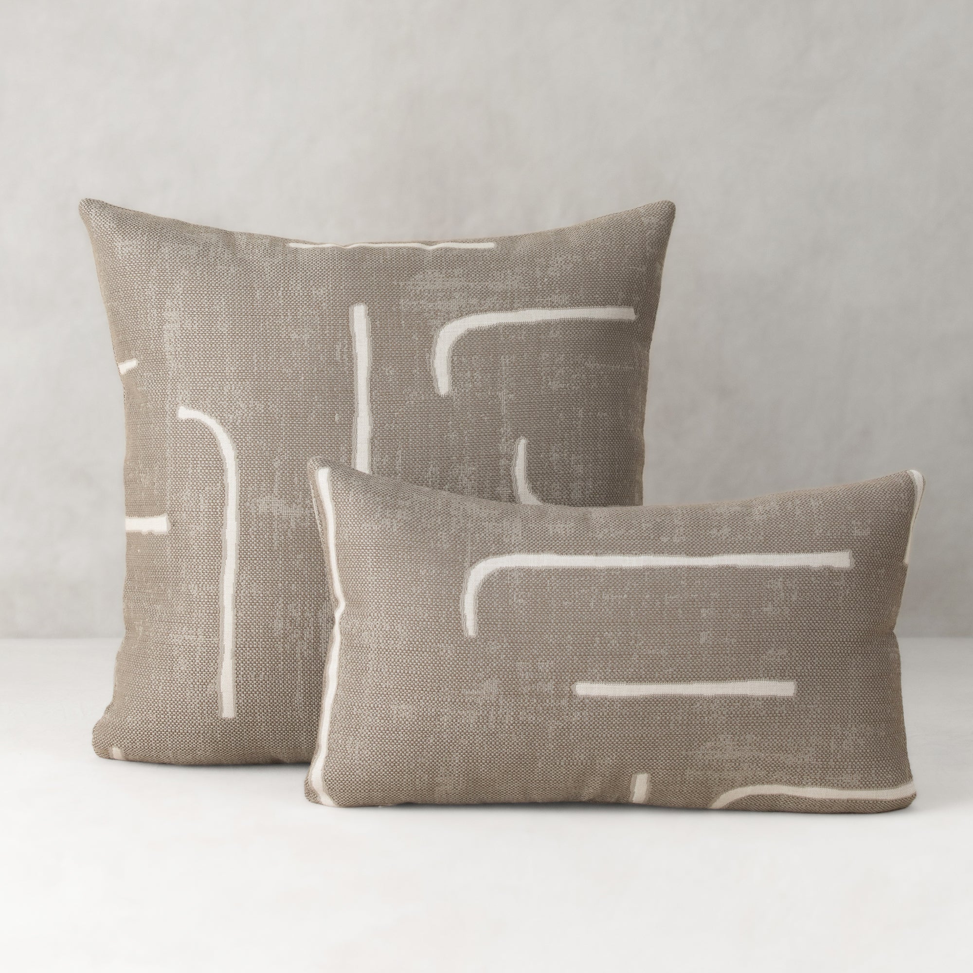 Instinct Taupe | 12"x20"