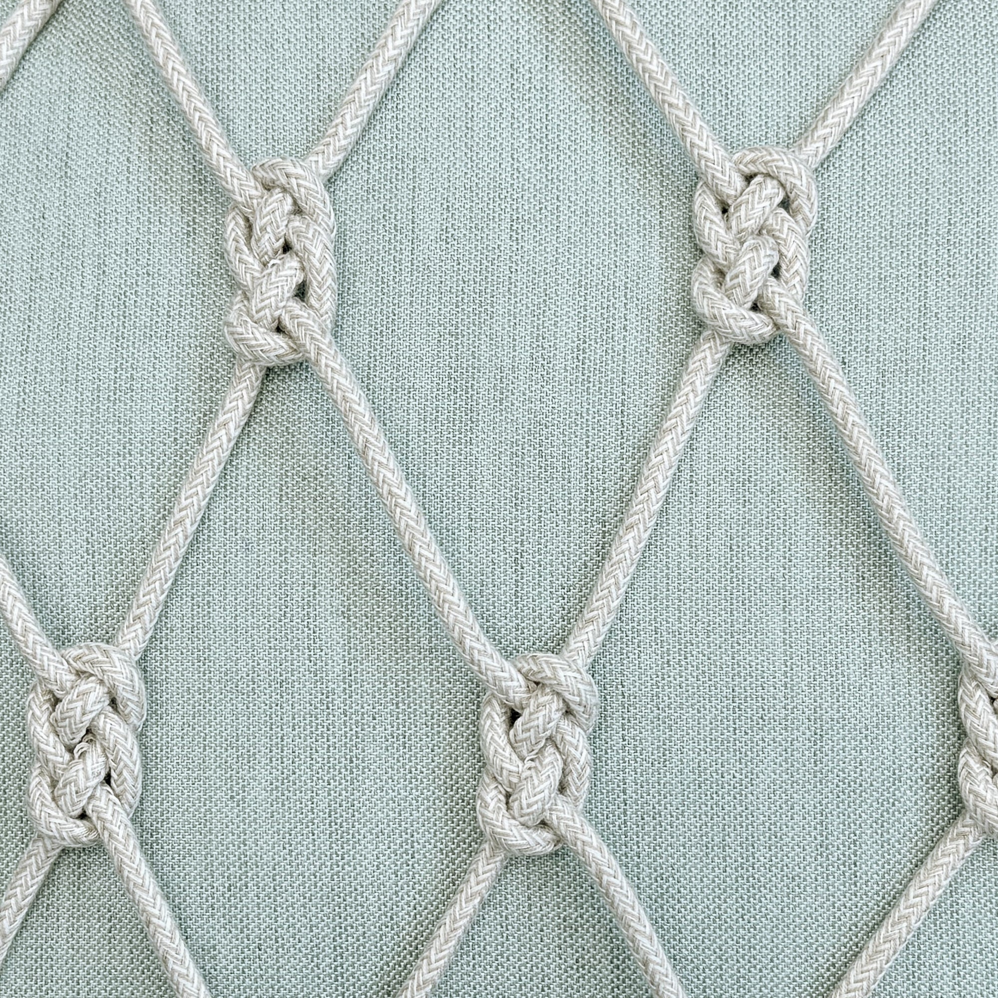 Latticework Opal | 20"x20"
