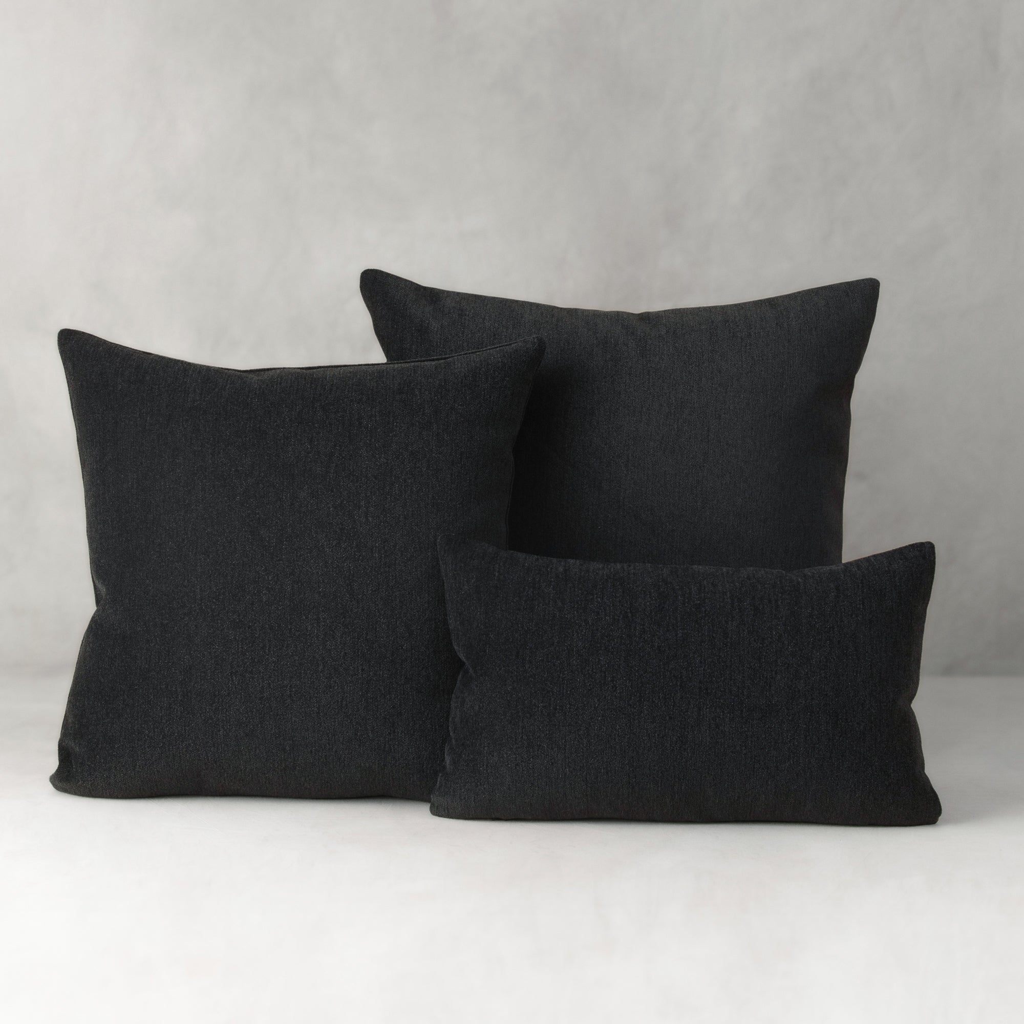 Luxe Velour Charcoal | 12"x20"