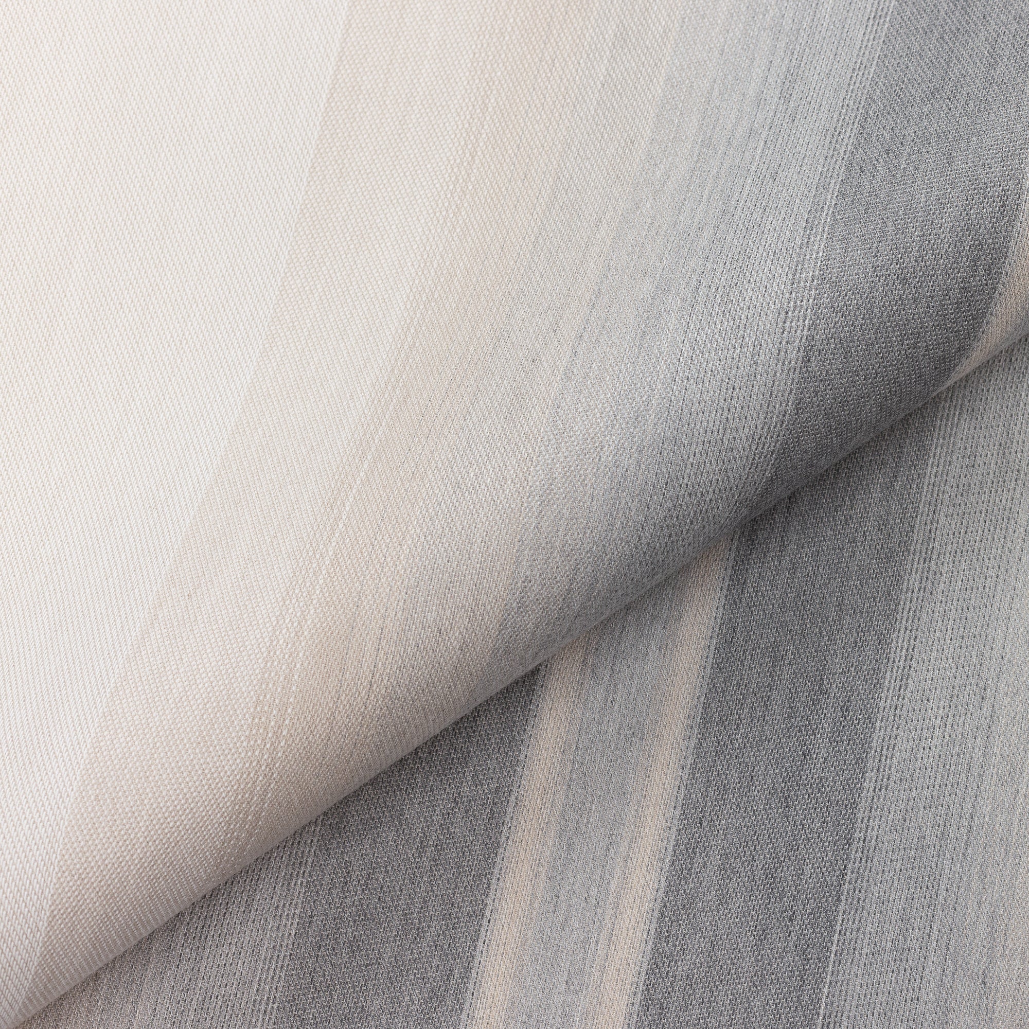 Close shot texture image of Gray gradient ombre outdoor safe woven fabric – Ombre Grigio by Elaine Smith